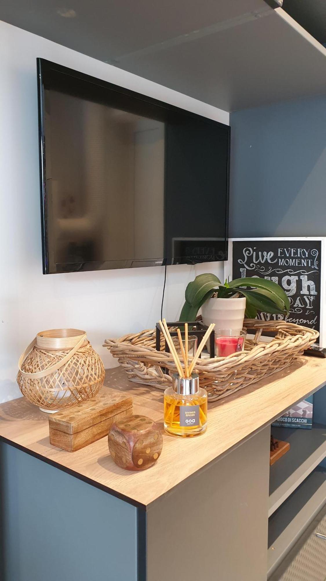 Gary Suite - Studio Cosy, Spa Et Jardin Privatif A 4 Min De Cambrai Awoingt Exterior foto