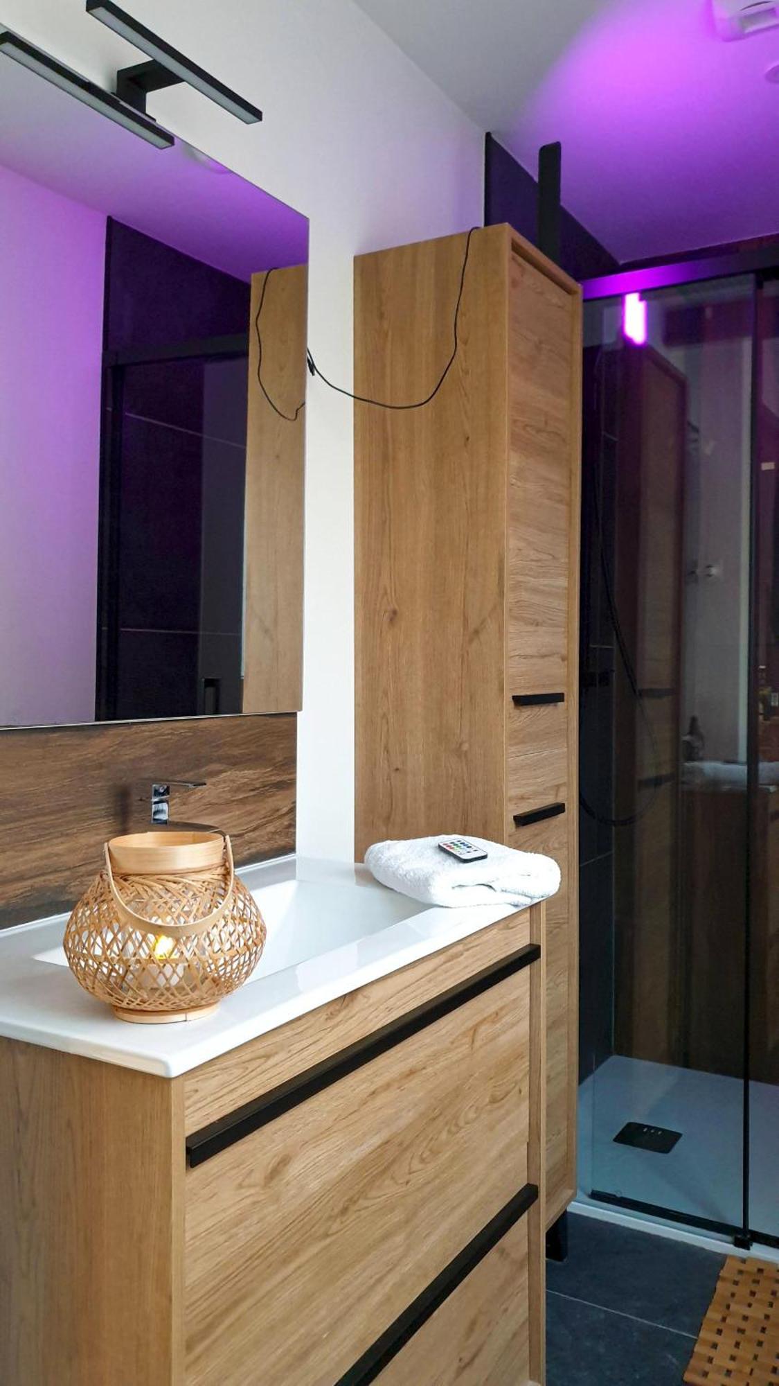 Gary Suite - Studio Cosy, Spa Et Jardin Privatif A 4 Min De Cambrai Awoingt Exterior foto