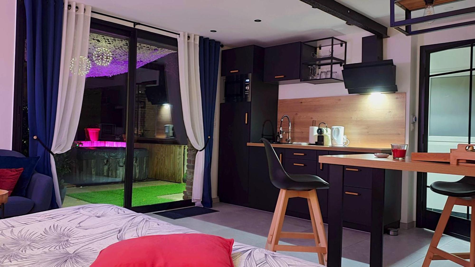 Gary Suite - Studio Cosy, Spa Et Jardin Privatif A 4 Min De Cambrai Awoingt Exterior foto